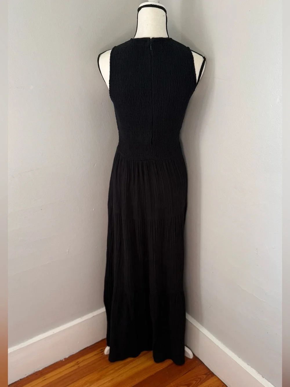 Calvin Klein Smocked Tiered Cotton Gauze Maxi Dress Black Size 2 Minimalist - Picture 3 of 8